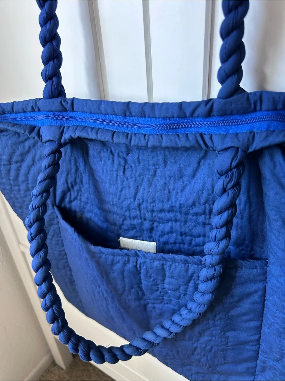 Classic Hawaiian Blue and White Floral Tote Bag - with braided strap